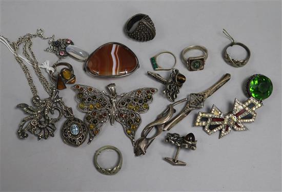 A group of mixed silver and other costume jewellery